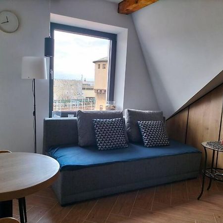 Uroczy Apartament W Centrum Krakowa Экстерьер фото